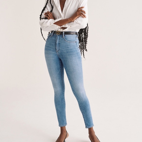 BNWT Aritzia Denim Forum jeans - Size 26 - Picture 4 of 13